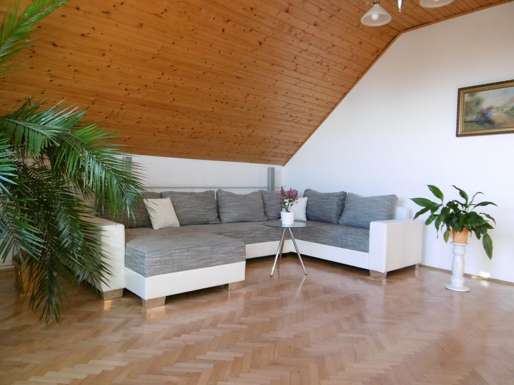 Panoráma Vendégház Apartamento Balatonszepezd Exterior foto